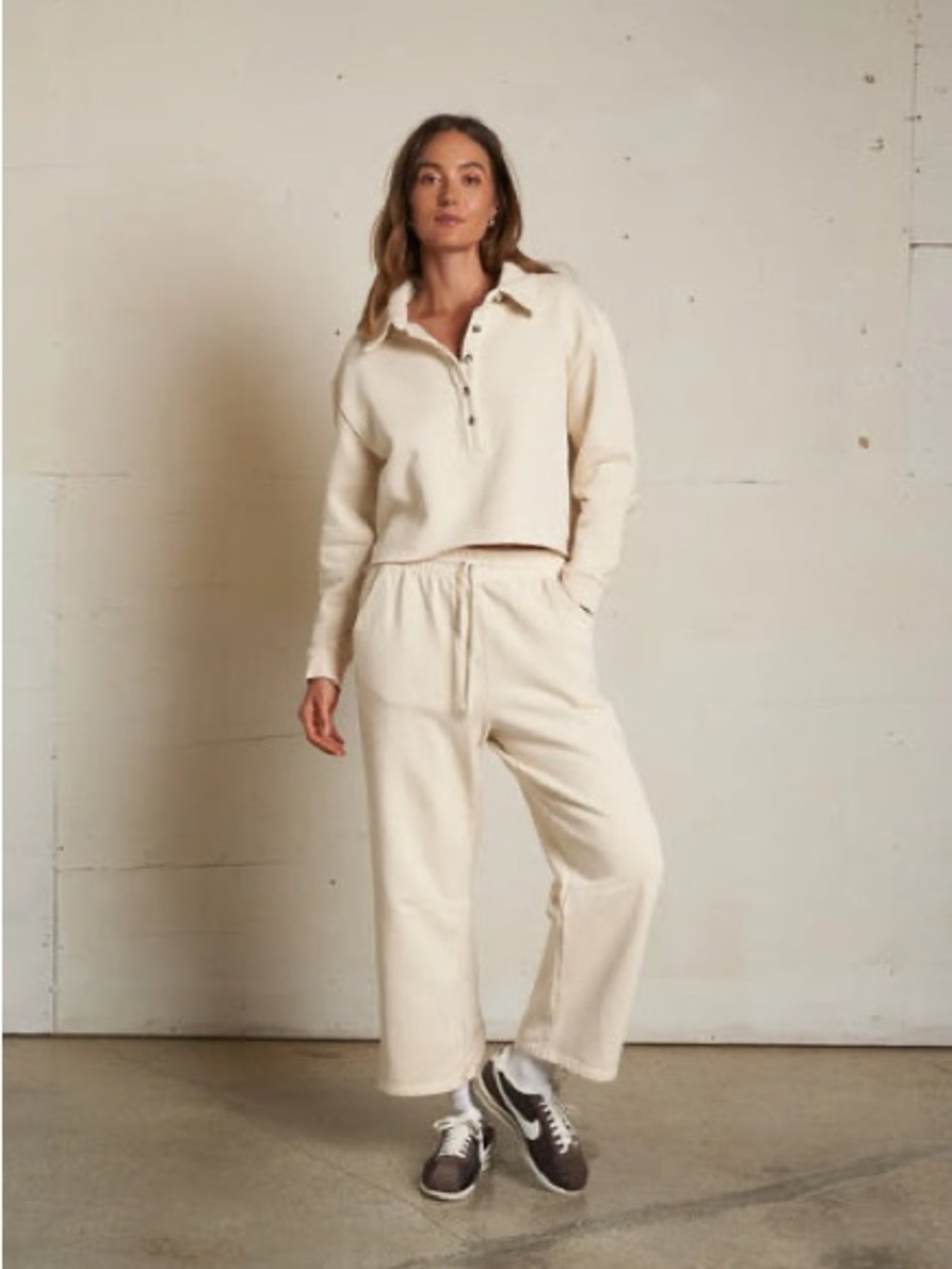 Perfect White Tee Fallon Fleece Barrel Leg Sweatpants